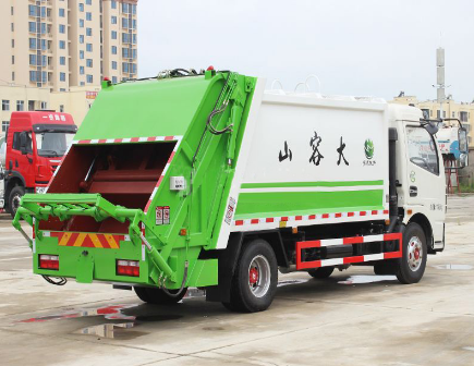 垃圾车