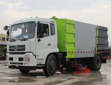 东风天锦扫路车