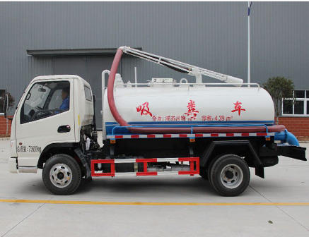 东风小多卡利吸粪车