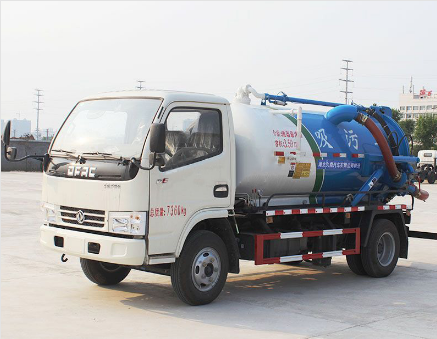 东风多卡利吸污车